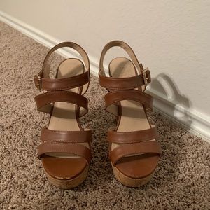 7.5 Brown Heels